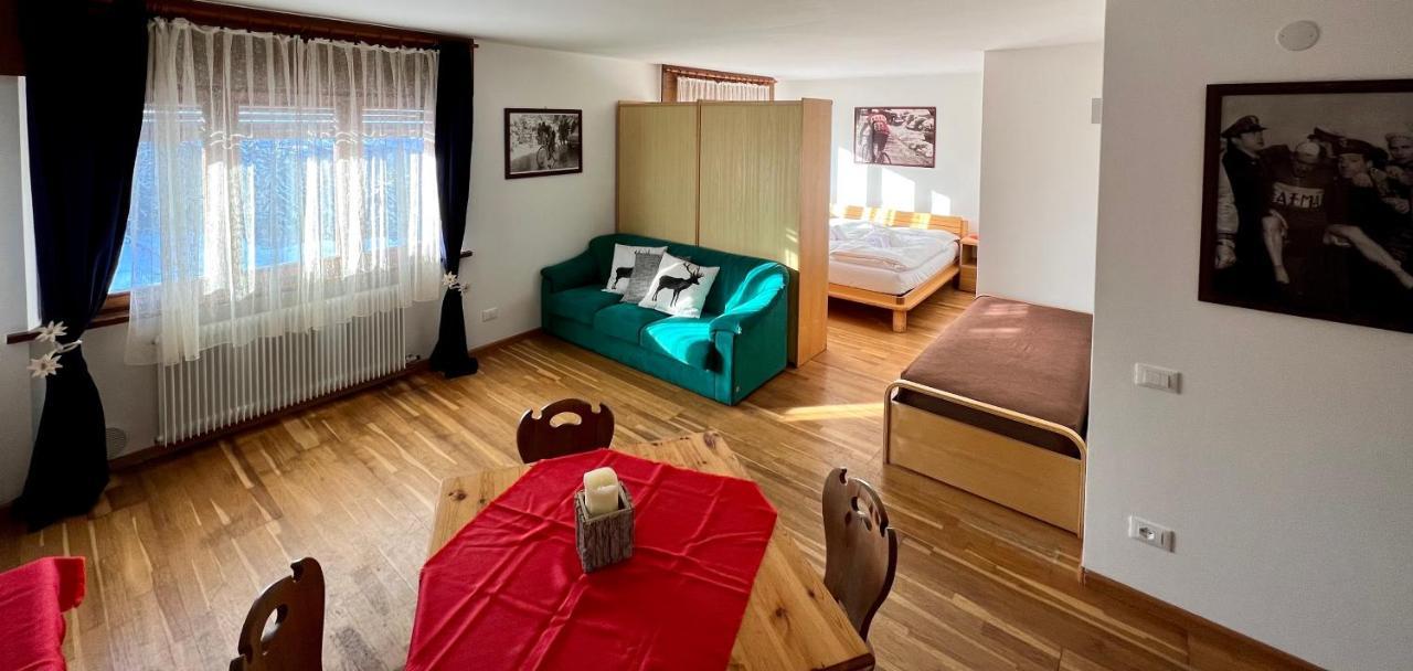 B&B Chalet Nicolussi Trento Bagian luar foto