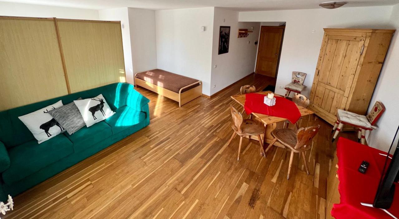 B&B Chalet Nicolussi Trento Bagian luar foto